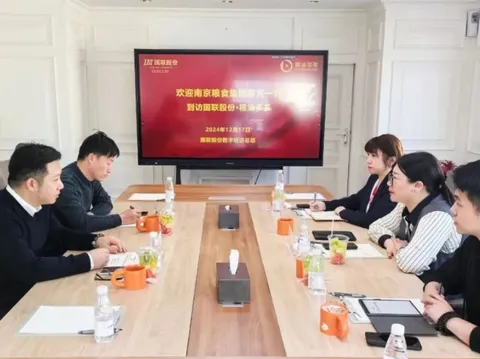 Guests from Nanjing Grain Group and their delegation visited the League of Nations shares, Cereals and Oils.