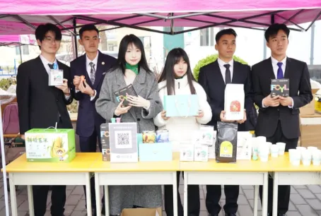 Feichang Gravity Coffee has entered the United Nations University campus, marking a new chapter of deep integration between the brand and educational values.